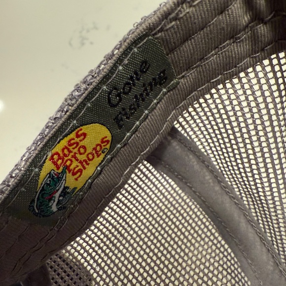 Bass Pro Shops Gray Trucker Hat NWT - Picture 5 of 7